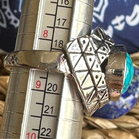 Alquimia Silver and Blue Ring Elegant Jewelry - Picture 3 of 7